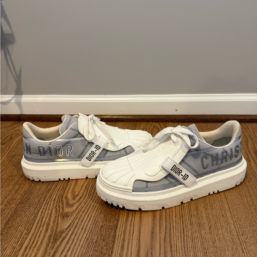 Like New Authentic Christian Dior ID Sneakers – Size 41